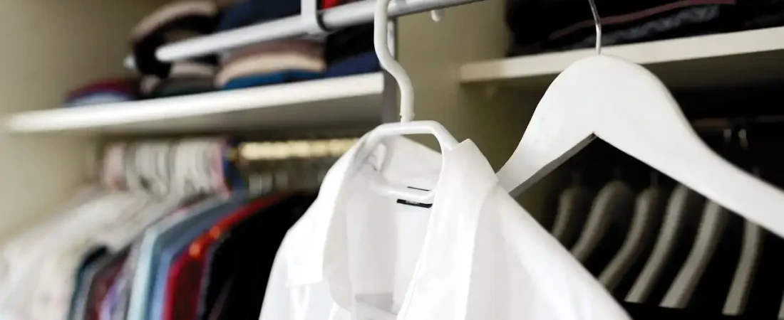The Ultimate Guide to Space-Saving Pants Hangers: A Comprehensive Review